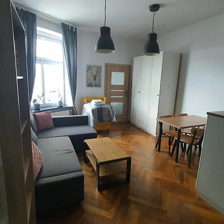 Apartament Przy Szkole Filmowej, Darmowy Parking Łódź Esterno foto