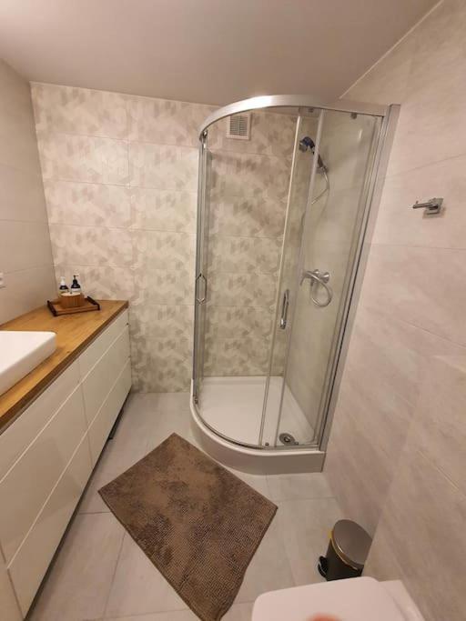 Apartament Przy Szkole Filmowej, Darmowy Parking Łódź Esterno foto